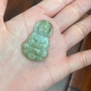 Natural Jade Carving Kwan Yin Female Buddha Round Loose Pendant